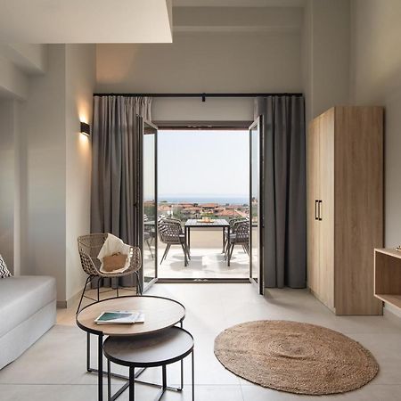 Melian Suites Nikiti  Exteriör bild