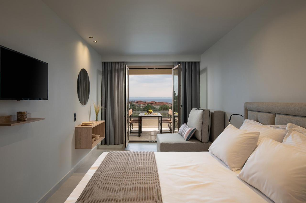 Melian Suites Nikiti  Exteriör bild