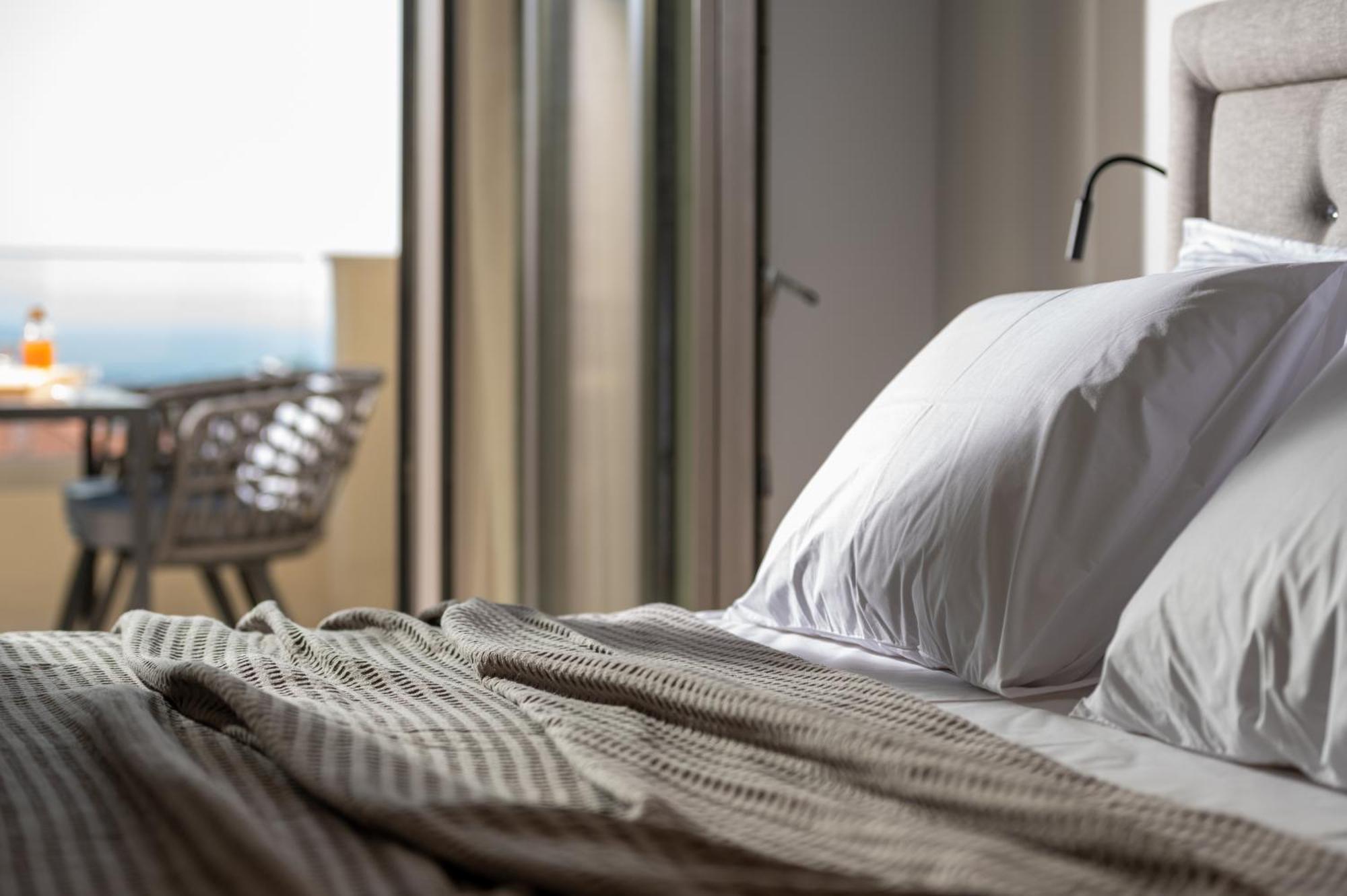 Melian Suites Nikiti  Exteriör bild